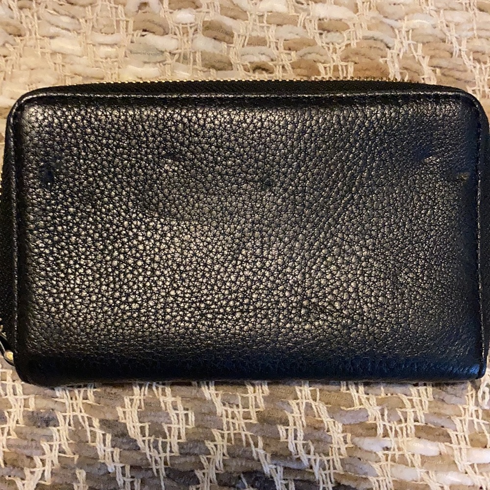 Marc By Marc Jacobs Pebbled Leather Wallet - Picture 5 of 7